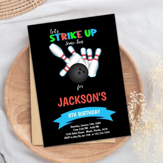 Black Bowling Ball Verjaardag Uitnodiging
