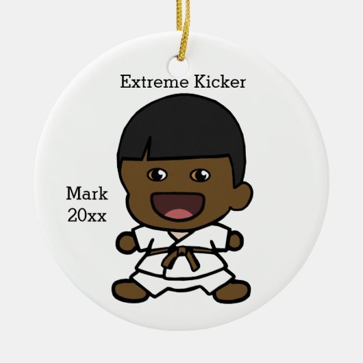 Black Boy's Karate Kerstversiering Keramisch Ornament (Voorkant)