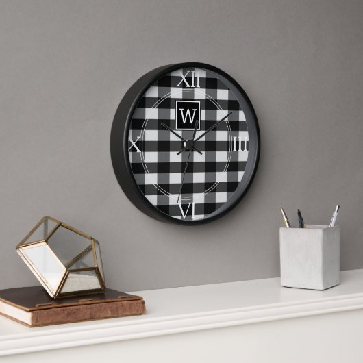 Black Buffalo Pset Monogram Clock (Kantoor)