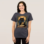 Black Cat Reading A Book Of Solstice Spells Tri-Blend Shirt (Voorkant volledig)