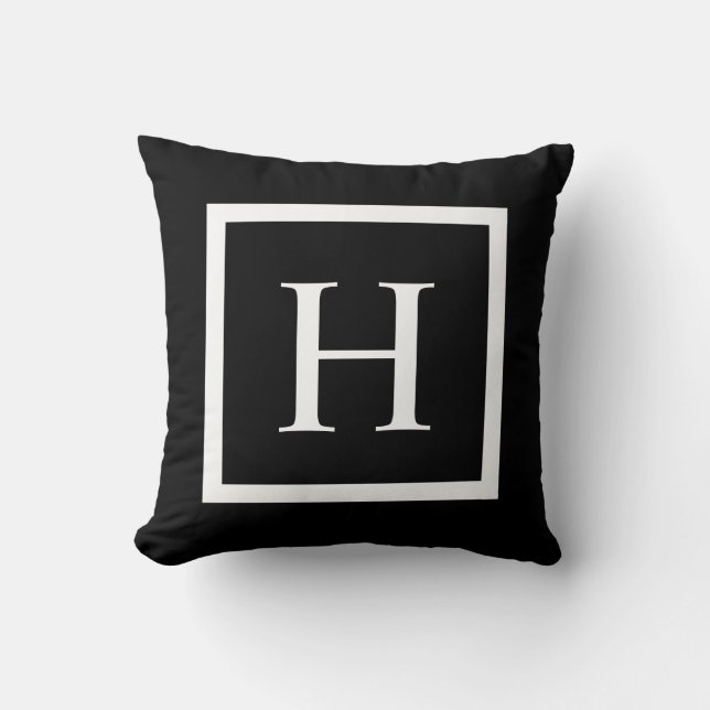 Black Chic Square | Monogram Sierkussen (Voorkant)