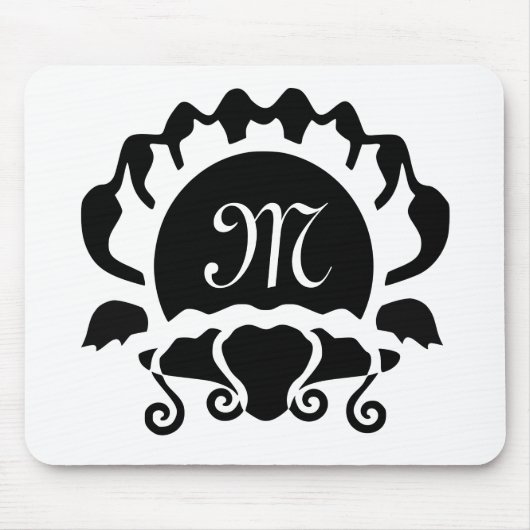 Black Clam Silhouette Monogram Muismat (Voorkant)