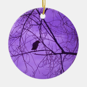 Black Crow Silhouette in Barren Branches Paars Keramisch Ornament