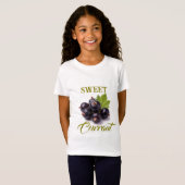 Black Currants With Water Drops & Green Leaf T-shirt (Voorkant volledig)