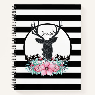 Black Deer Head met roze bloemen en bergen Notitieboek