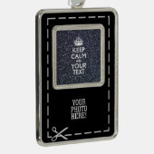 Black Elegance Keep Calm Jouw tekst Verzilverd Kader Ornament (Rechts)