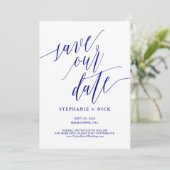 Black Elegant Script Invitation Marine Bleu (Debout devant)
