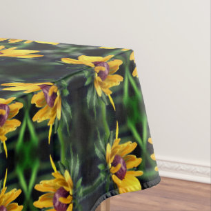Black Eyed Susan Flower Unfolting Abstract Tafelkleed