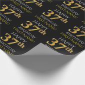 Black, Faux Gold "HAPPY 37th BIRTHDAY" Cadeaupapier (Hoek)