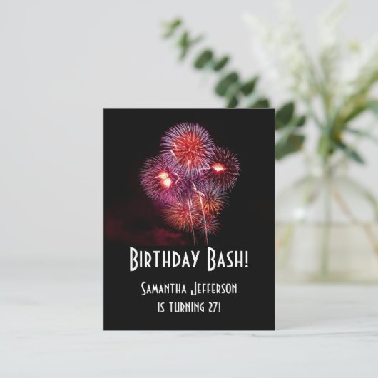 Black Fireworks Anniversaire Bash Invitations (Debout devant)