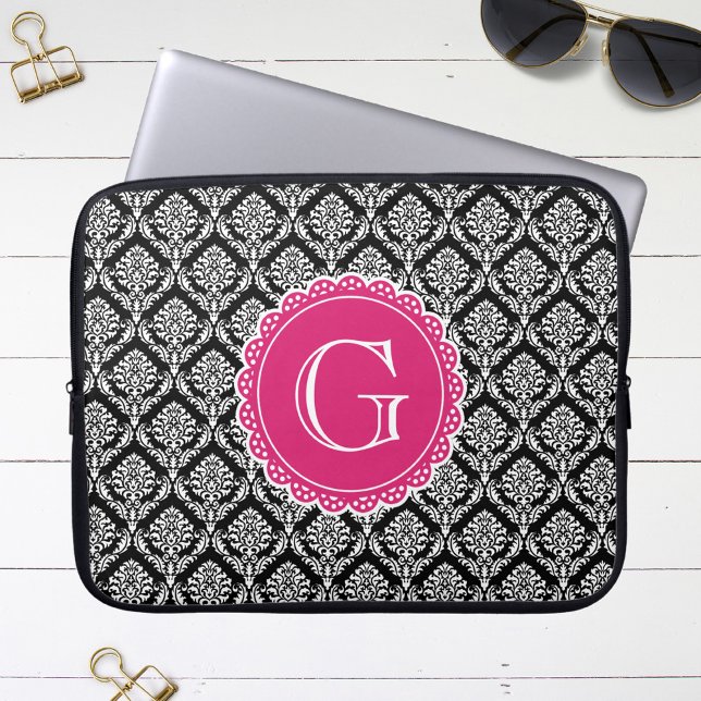 Black Floral Damask Pattern Hot Pink Monogram Laptop Sleeve (Creator heeft geüpload)