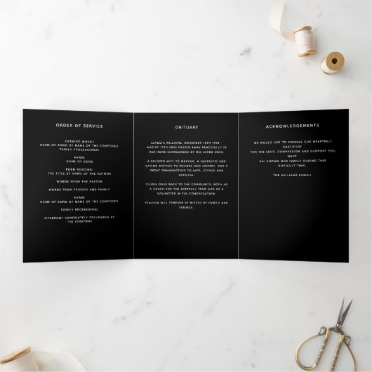 Black floral gold phototri-voudig begrafenisprogra drieluik aankondiging (Binnen)