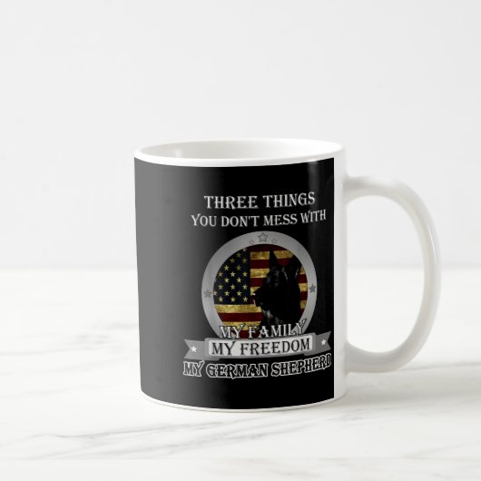 Black German Shepherd American Flag Three Things Y Koffiemok (Rechts)