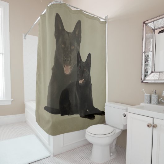 Black German Shepherd Dog - GSD Douchegordijn (In situ)