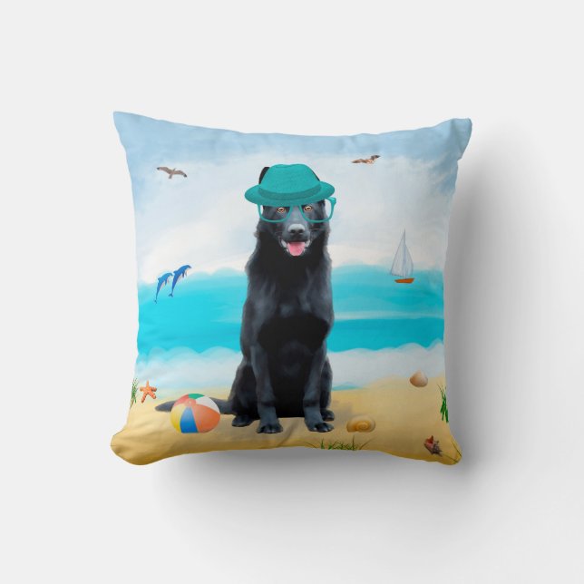 Black German Shepherd Dog on Beach Kussen (Voorkant)