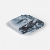 Black German Shepherd in snow Duvet Cover Papieren Bordje (Gebogen)