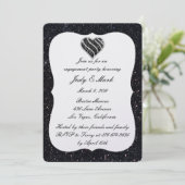 Black Glitter Black Heart Engagement Party uitnodi Kaart (Staand voorkant)