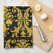 Black Gold Monogram Aangepaste naam Floral Damask Theedoek (Quarter Fold)