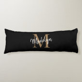 Black Gold Monogram Script Pas getrouwd Jubileum Lichaamskussen (Voorkant)