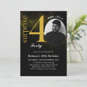 Black Gold Surprise 40e anniversaire Invitation ph (Debout devant)