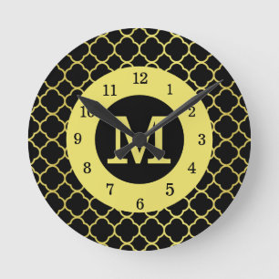 Black Golden Quatrefoil Monogrammed Ronde Klok