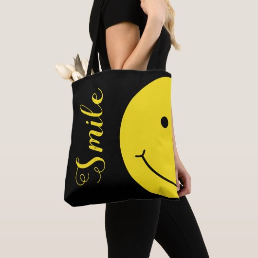 Black Grinning Smile Yellow Face Typography Draagtas (Dichtbij)