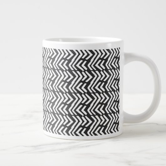 Black Hand Drawn Chevron Pattern Extra Grote Beker (Rechts)