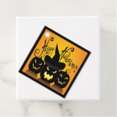 Black Happy Halloween Pumpkins Bedankjes Labels (In situ)