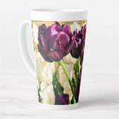 Black Hero Tulips, Oregon Latte Mok (Linkerhoek)