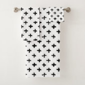 Black Ink Stoke Cross Pattern Bad Handdoek (Insitu)