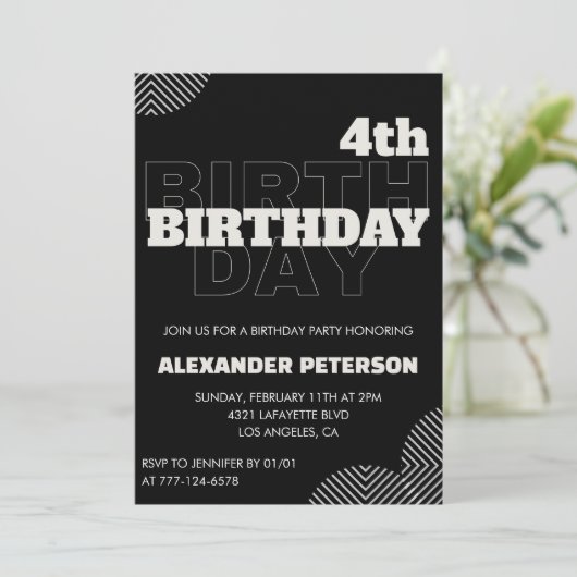 Black invitations de 4e anniversaire garçon de fêt (Debout devant)