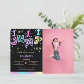 Black Jump Anniversaire Photo Invitation (Debout devant)