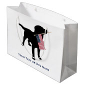 Black Lab Dog holding USA Flag, 4 juli Groot Cadeauzakje (Achterkant Gekanteld)