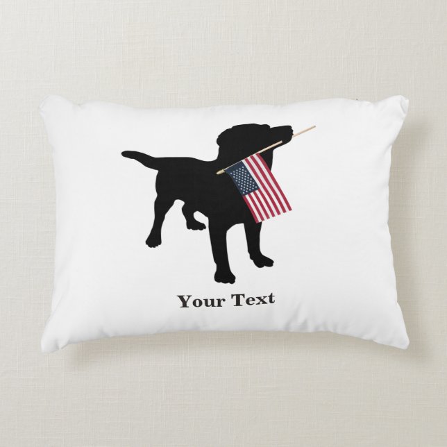 Black Lab Dog met Amerikaanse vlag, 4 juli Accent Kussen (Voorkant)
