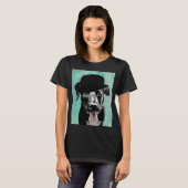 Black Labrador in Bowler Pet T-shirt (Voorkant volledig)