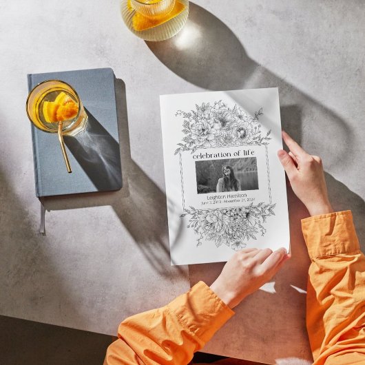 Black Line Florals Fotocollage Uitvaartprogramma Kaart