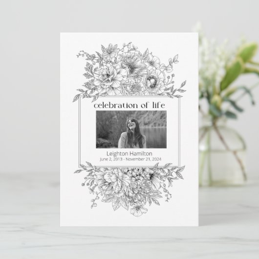 Black Line Florals Photo Funeral Programme (Debout devant)