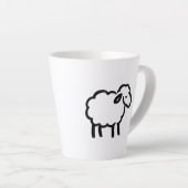 Black Line Sheep – Cozy Animal Ink Design on Latte Mok (Rechterhoek)