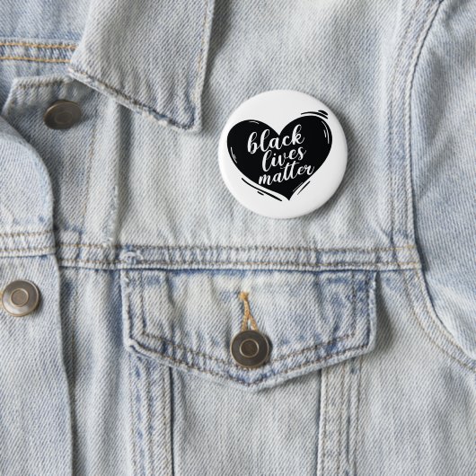 Black Lives Matter Heart Button (In situ)