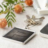 Black Metal Rustic P Monogram Sleutelhanger (Zijkant)