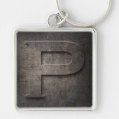 Black Metal Rustic P Monogram Sleutelhanger (Voorkant)