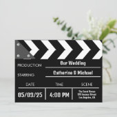 Black Movie Clapper Unique Wedding Kaart (Staand voorkant)