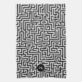 Black On White Geometric Maze Pattern Theedoek (Verticaal)