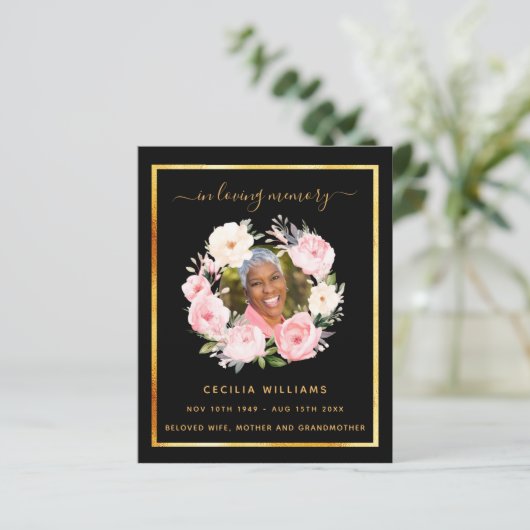 Black or photo rose floral programme funéraire (Debout devant)