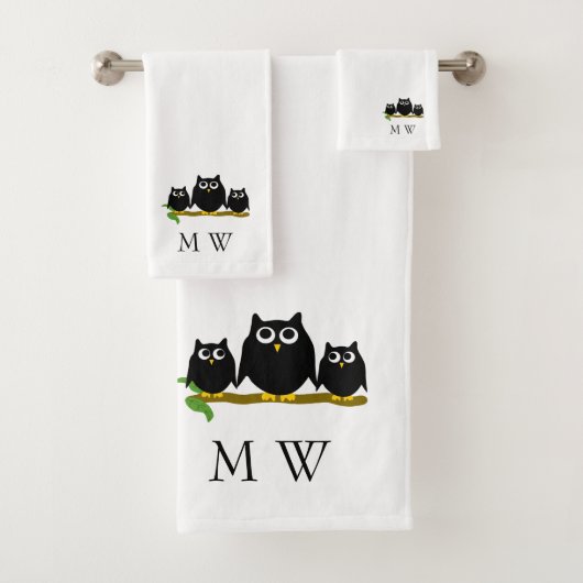 Black Owls Design Monogrammed (En situation)