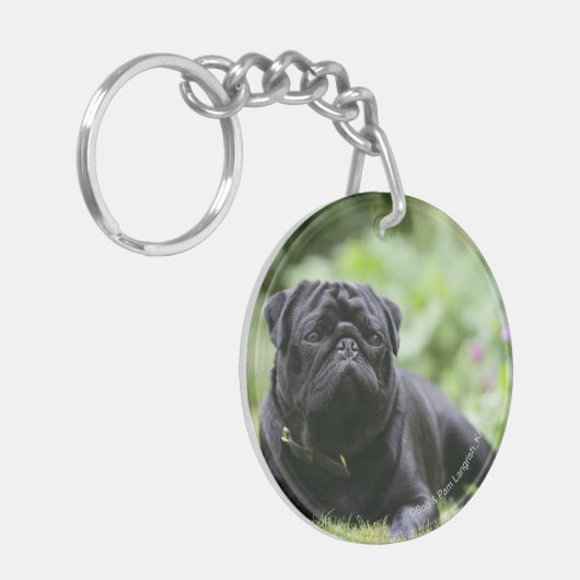 Black Pug Laing Down Sleutelhanger (Voorkant Links)
