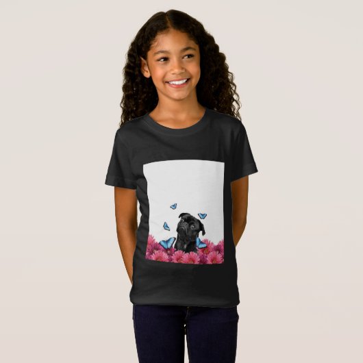 Black Pug met blauwe vlinders en gerberas T-shirt (Voorkant volledig)
