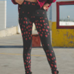Black Red Hearts Leggings modernes Saint-Valentin<br><div class="desc">Ce design a été créé par l'art numérique. Petits coeurs rouges éparpillés sur des leggings noirs, ce qui le rend parfait pour la Saint-Valentin ou quand vous avez besoin d'un peu de coeur dans votre journée. Il peut être personnalisé en cliquant sur le bouton personnaliser et en ajoutant un nom,...</div>