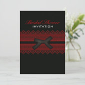 Black Red Lace Gothique nuptiale invitation (Debout devant)