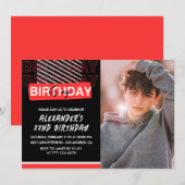 Black Red Photo 22e anniversaire invitations Homme (Devant / Derrière)